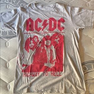 AC/DC Heather Gray and Red Graphic Print Short Sleeve Tee
